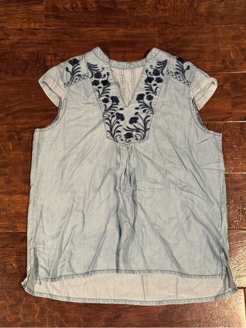 NWOT The Nu Vintage Blue Embroidered Tank Blouse Size Large